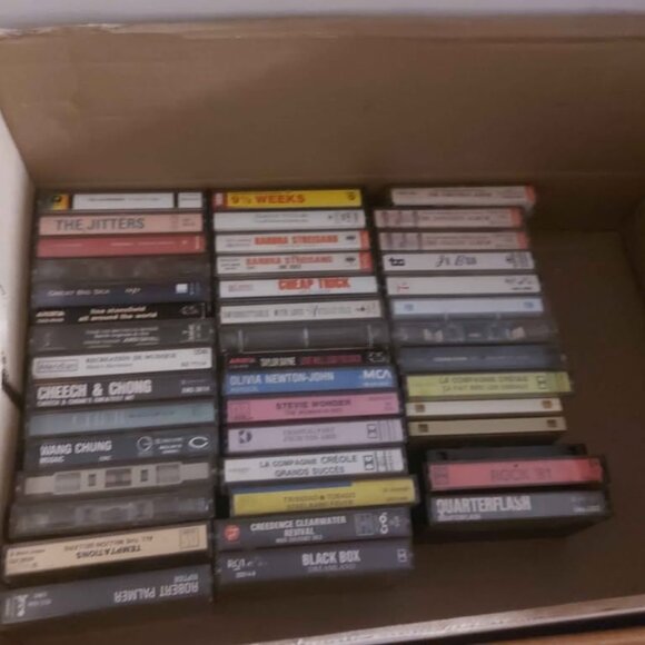 Large Collection of cassette tapes k7 - Picture 1 of 10